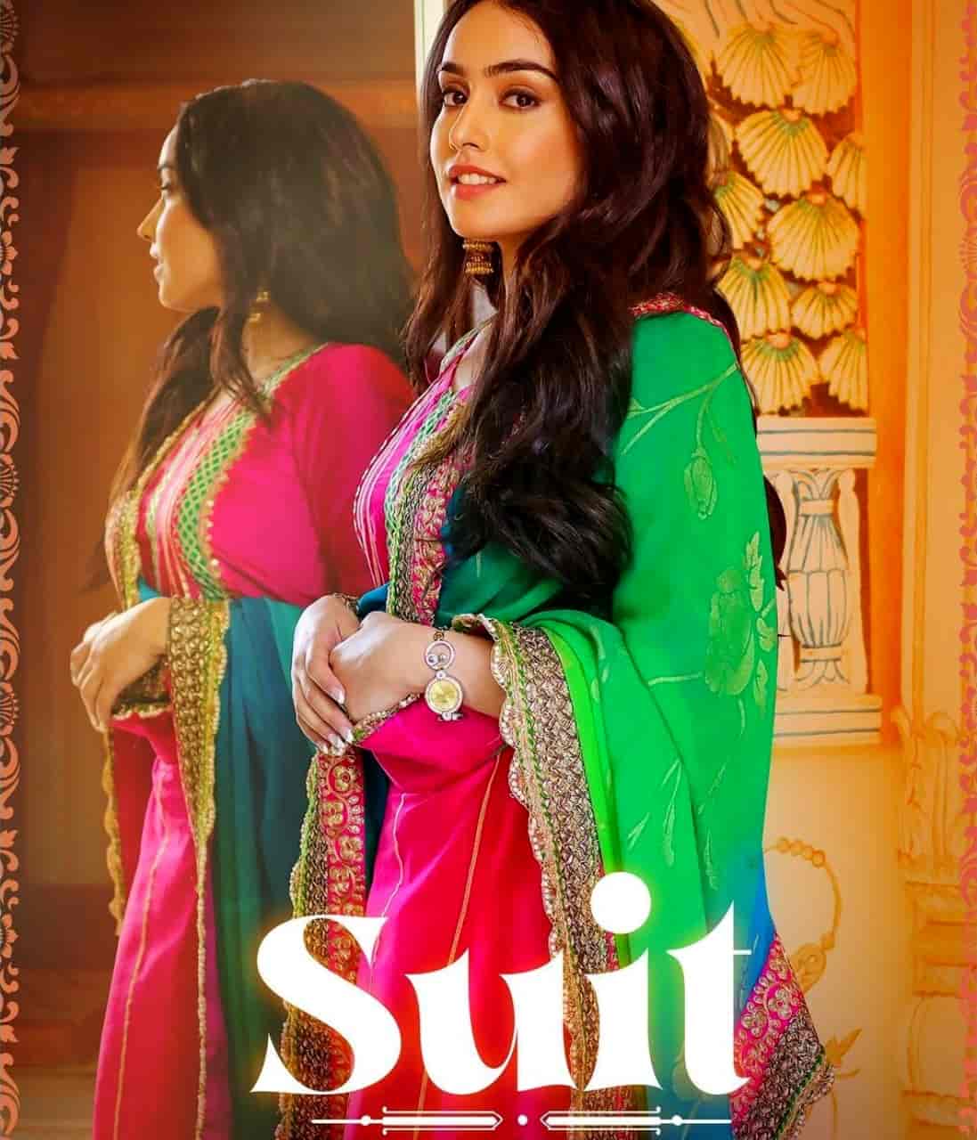 Suit Punjabi Song Image Features Barbie Maan