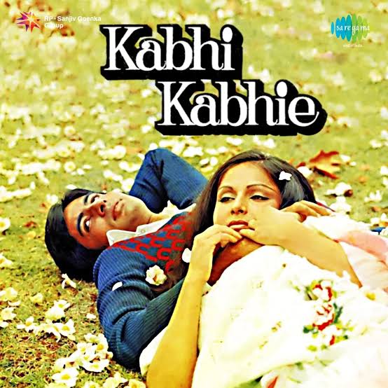 Kabhi kabhi Mere Dil Mein Hindi Romantic Song Lyrics, Sung By Lata Mangeshkar & Mukesh.