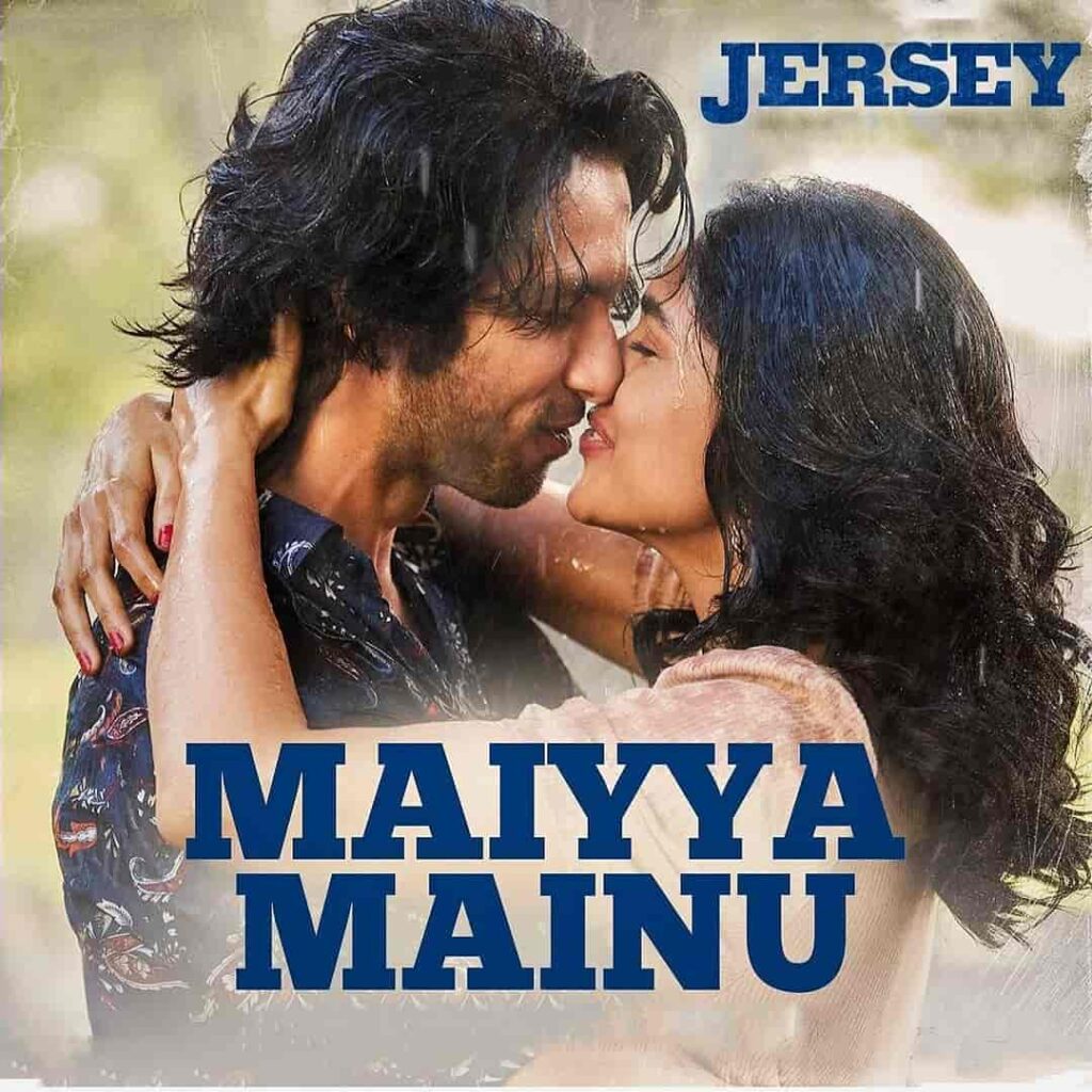 Maiyya Mainu Song Image Features Shahid Kapoor And Mrunal Thakur From Movie Jersey